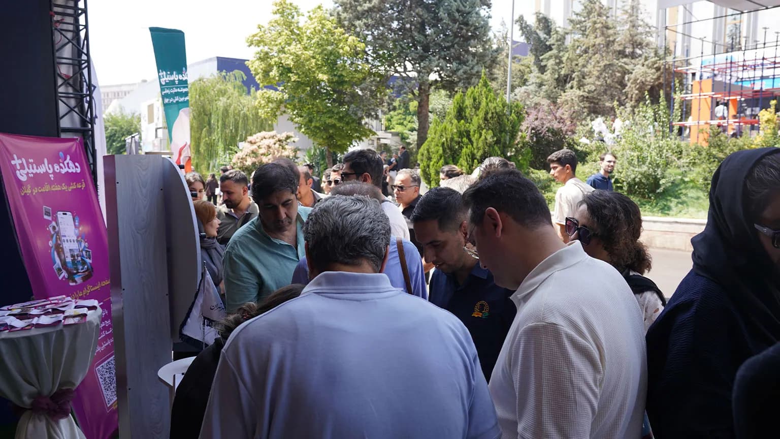 تصویر 2 ار نمایشگاه دهکده پاستیلی پلاس