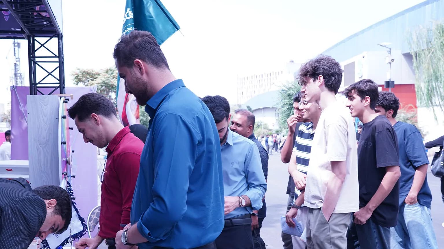 تصویر 3 در نمایشگاه الکامپ